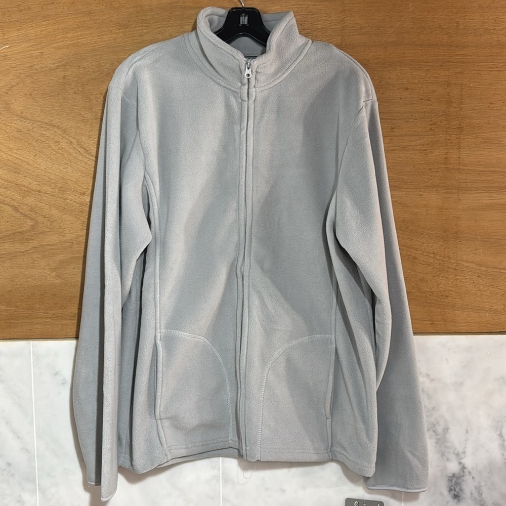 NWT Yuna est.1987  fleece jacket for men size L